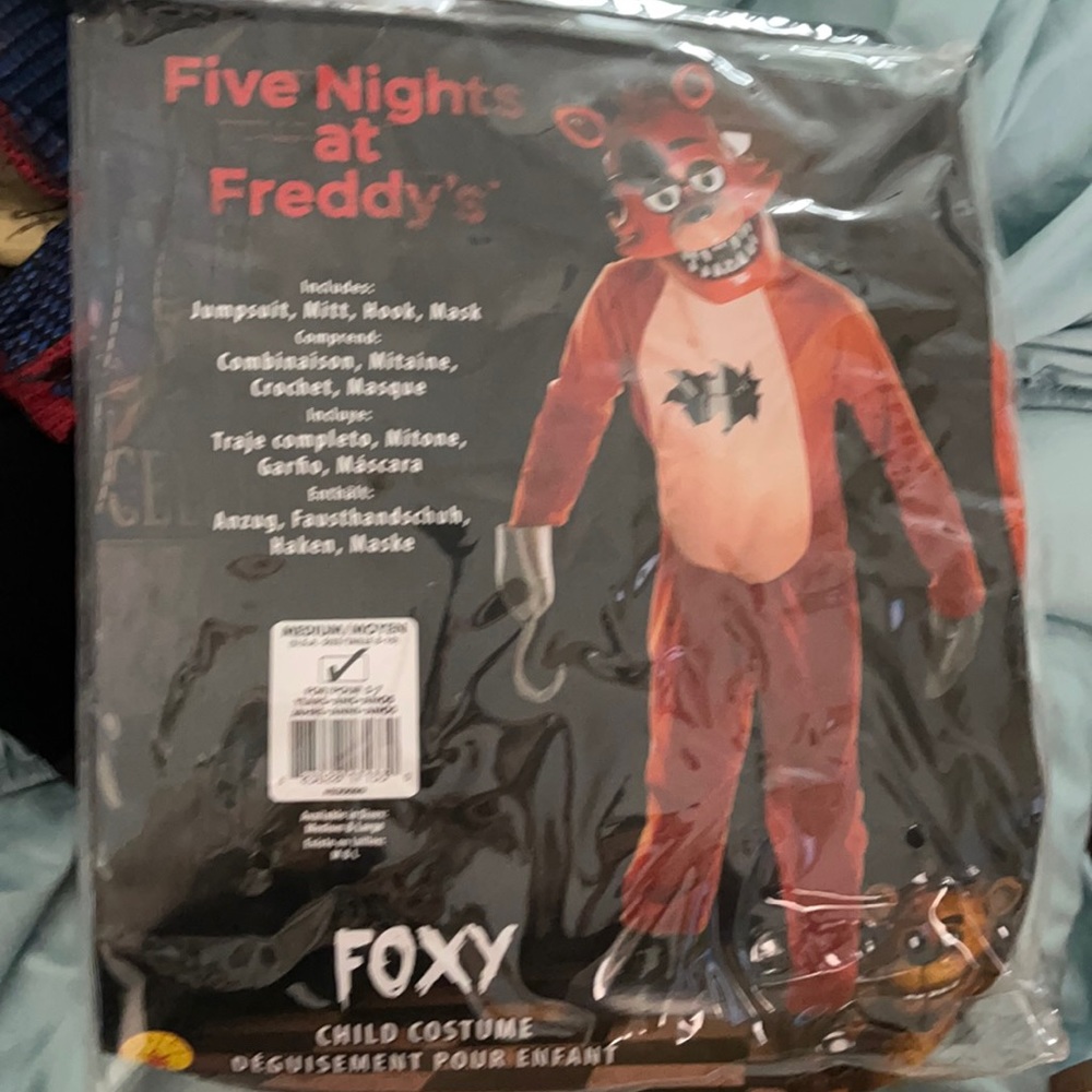 Five Nights at Freddy's FOXY costume size medium